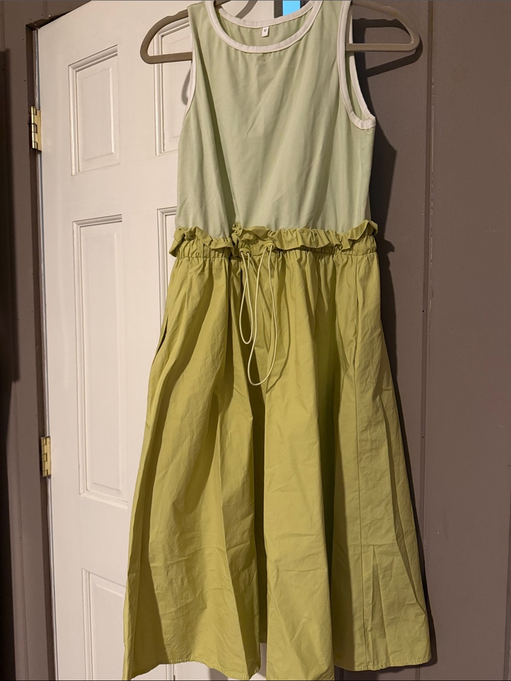 Light Green Sleeveless Drawstring Waist Midi Dress
